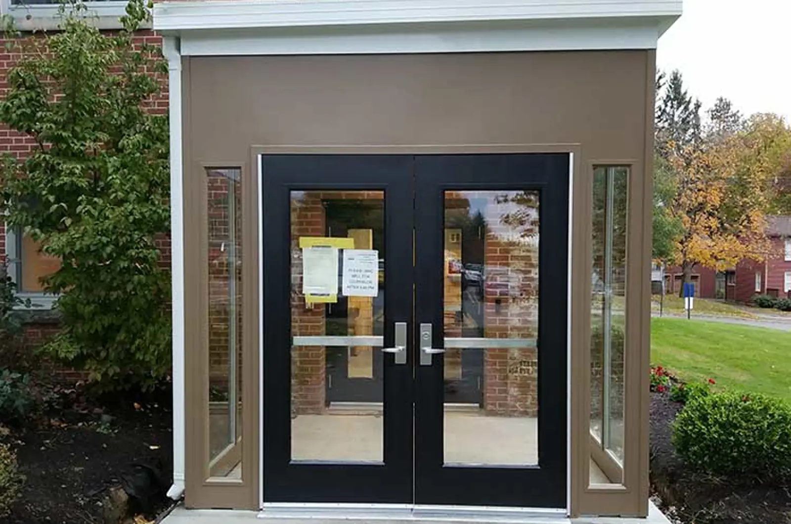 Screening Rooms | Prefab Temperature Screening Booths | Panel Built
